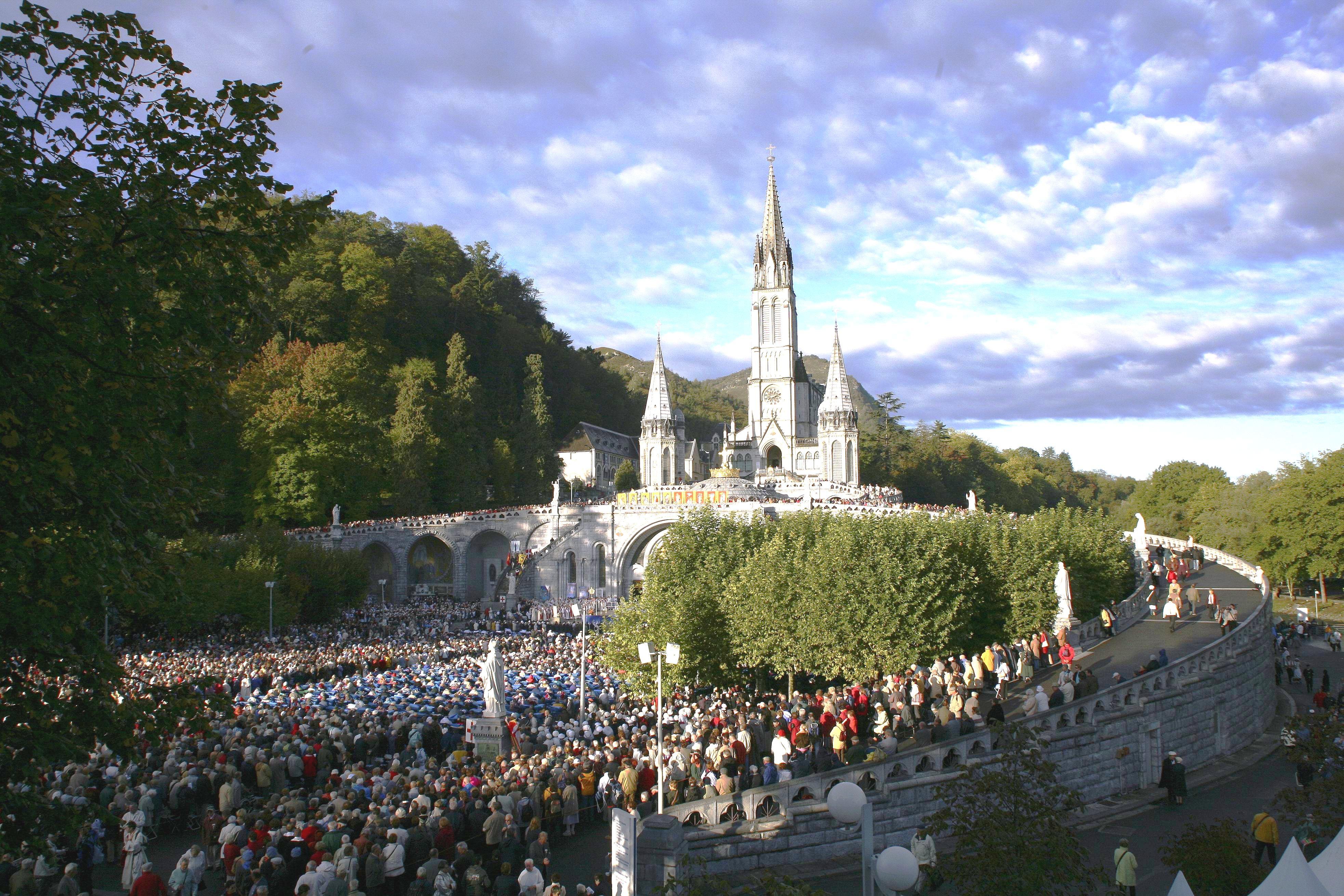 Hotel Alliance Lourdes Exterior foto
